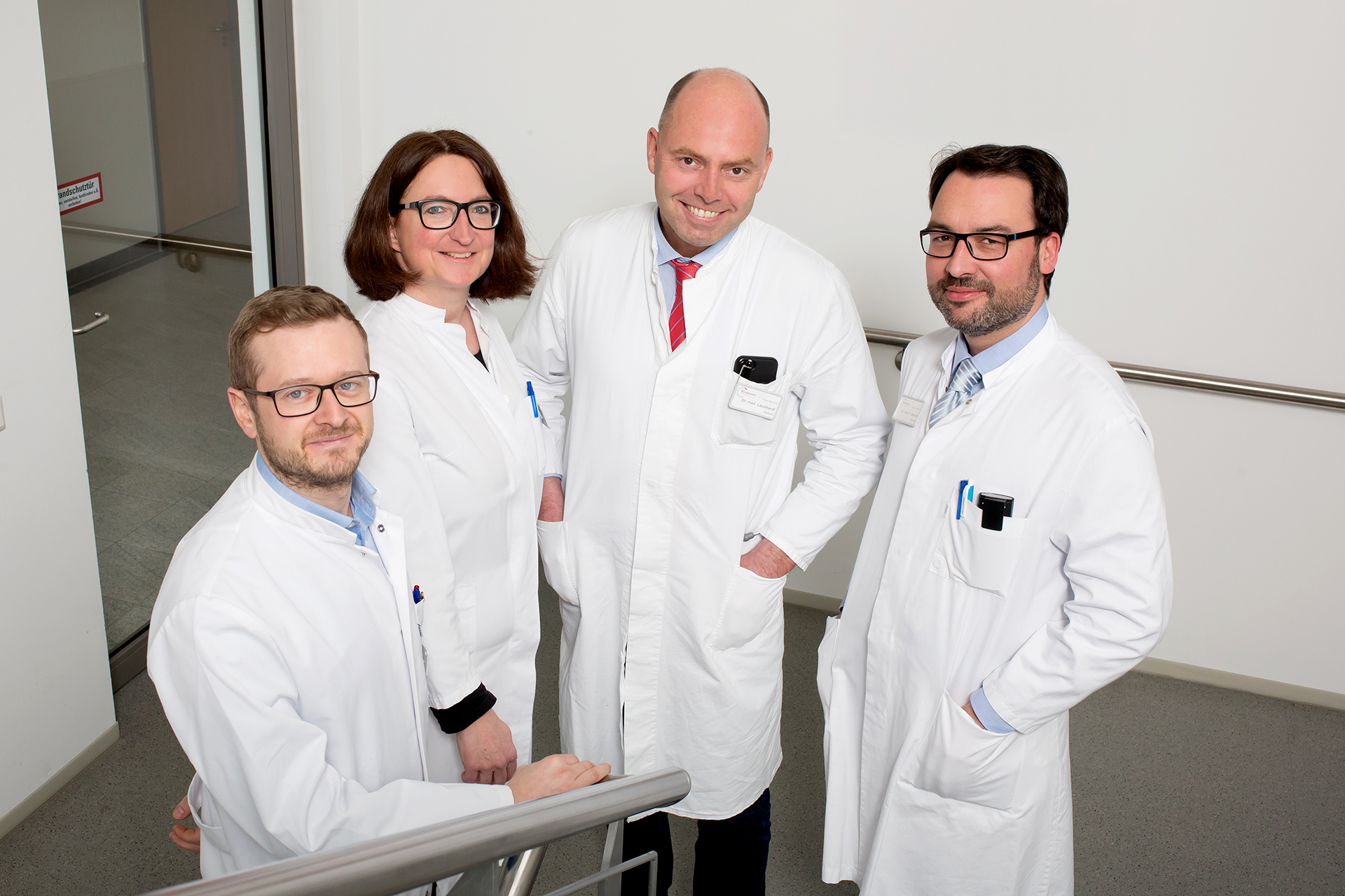 Team Gastroenterologie: Dr. med. Peter Nowak, Dr. med. Volker Launhardt, Barbara Schüller, Dr. med. Simon Langensiepen (v.l.n.r.)