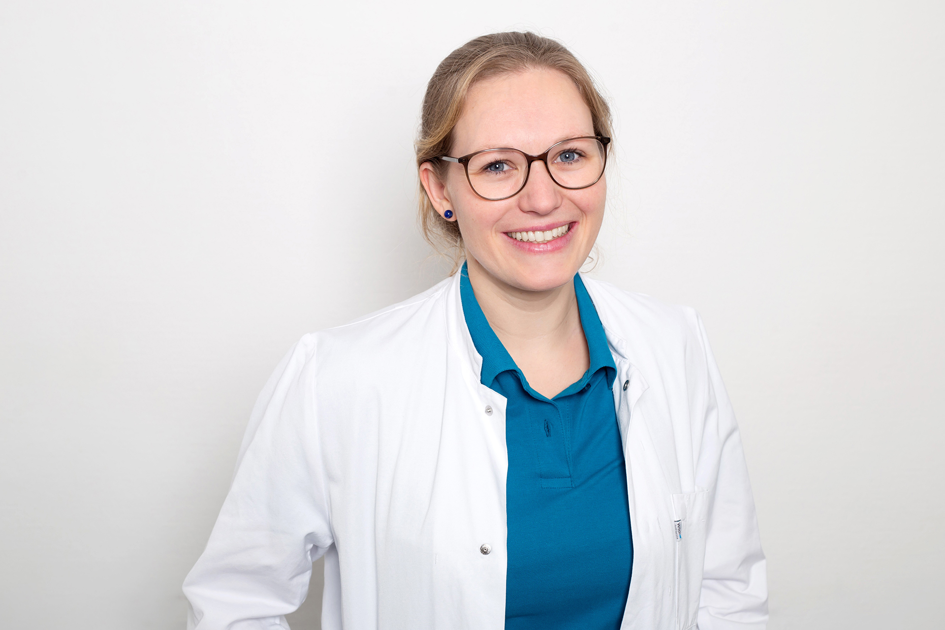 Dr. med. Nina Hundt Dr. med. Nina Hundt